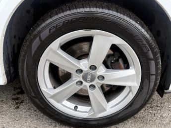 Audi Q2 1.4 TFSI CoD Sport S Tronic Euro 6 5dr 147BHP