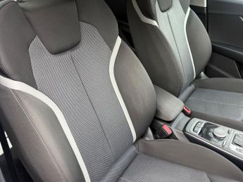 Audi Q2 1.4 TFSI CoD Sport S Tronic Euro 6 5dr 147BHP