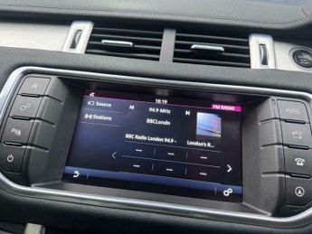 Land Rover Range Rover Evoque 2.0 TD4 SE Tech Auto 4WD Euro 6 (s/s) 5dr