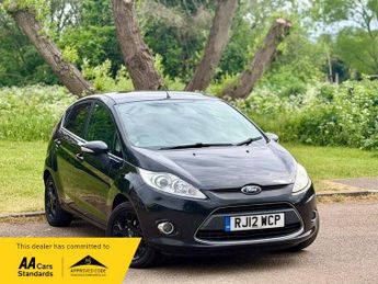 Ford Fiesta 1.25 Zetec Hatchback 5dr Petrol Manual (129 g/km, 81 bhp)