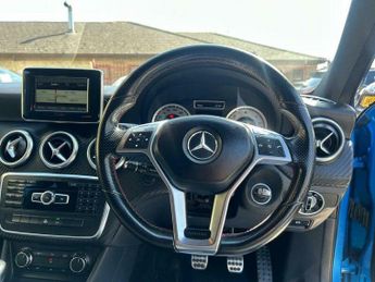 Mercedes-Benz A Class 1.8 A200 CDI BlueEfficiency AMG Sport Euro 5 (s/s) 5dr