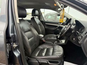 Skoda Octavia 1.6 TDI Elegance Euro 5 5dr