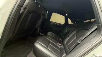 Porsche Macan 2.0T PDK 4WD Euro 6 (s/s) 5dr