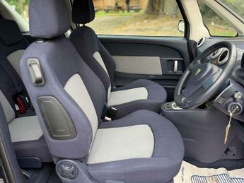 Peugeot 1007 1.4 8v Sport 3dr