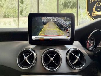Mercedes GLA GLA 200 AMG LINE PREMIUM PLUS