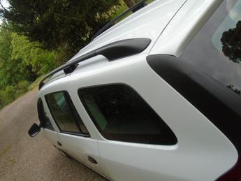Dacia Logan ESSENTIAL TCE