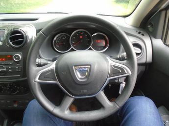 Dacia Logan ESSENTIAL TCE