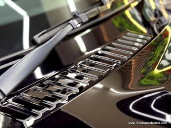 Land Rover Defender V8 CARPATHIAN EDITION [3X LAND ROVER SERVICES & HUGE SPEC]