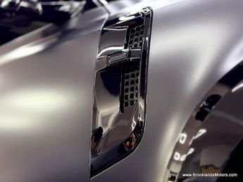 Land Rover Defender V8 CARPATHIAN EDITION [3X LAND ROVER SERVICES & HUGE SPEC]