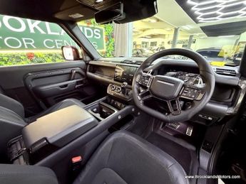 Land Rover Defender V8 CARPATHIAN EDITION [3X LAND ROVER SERVICES & HUGE SPEC]