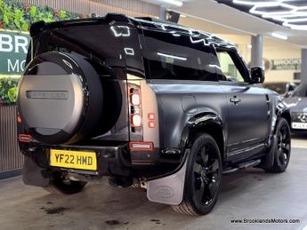 Land Rover Defender V8 CARPATHIAN EDITION [3X LAND ROVER SERVICES & HUGE SPEC]