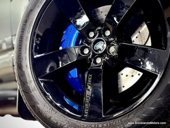 Land Rover Defender V8 CARPATHIAN EDITION [3X LAND ROVER SERVICES & HUGE SPEC]