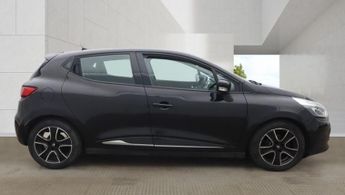 Renault  0.9 TCe Dynamique MediaNav Hatchback 5dr Petrol Manual Euro 5 (s