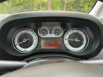 Fiat 500L 1.3 MultiJet Lounge Dualogic Euro 5 (s/s) 5dr