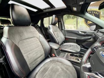 Ford Kuga ST-LINE X