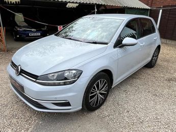 Volkswagen Golf SE NAVIGATION TSI BLUEMOTION TECHNOLOGY DSG