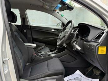 Hyundai Tucson 1.7 CRDi Blue Drive SE DCT Euro 6 (s/s) 5dr