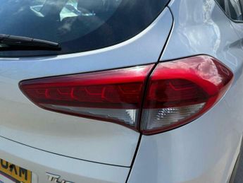 Hyundai Tucson 1.7 CRDi Blue Drive SE DCT Euro 6 (s/s) 5dr