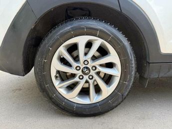 Hyundai Tucson 1.7 CRDi Blue Drive SE DCT Euro 6 (s/s) 5dr