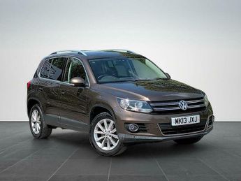 Volkswagen Tiguan 2.0 TDI BlueMotion Tech SE DSG 4WD Euro 5 (s/s) 5dr