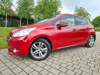 Peugeot 208 1.2 e-VTi PureTech Allure Hatchback 5dr Petrol EGC Euro 5 (s/s) 