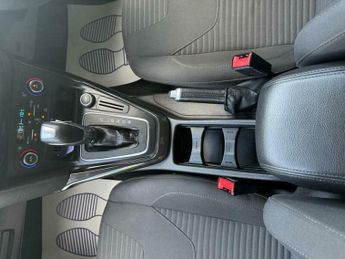 Ford Focus 1.6 Titanium Powershift Euro 6 5dr