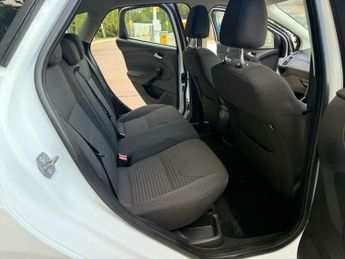 Ford Focus 1.6 Titanium Powershift Euro 6 5dr
