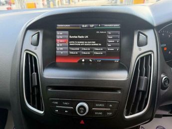 Ford Focus 1.6 Titanium Powershift Euro 6 5dr