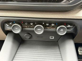 Citroen C5 1.6 12.4kWh Shine Plus e-EAT8 Euro 6 (s/s) 5dr