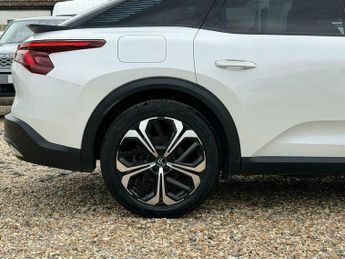 Citroen C5 1.6 12.4kWh Shine Plus e-EAT8 Euro 6 (s/s) 5dr