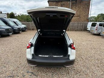 Citroen C5 1.6 12.4kWh Shine Plus e-EAT8 Euro 6 (s/s) 5dr
