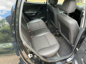 Kia Picanto 1.0 1 5dr