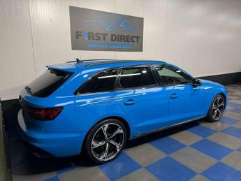 Audi A4 2.0 A4 Black Edition 40 TDI MHEV Quattro Semi-Auto 4WD 5dr