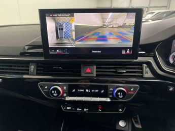 Audi A4 2.0 A4 Black Edition 40 TDI MHEV Quattro Semi-Auto 4WD 5dr