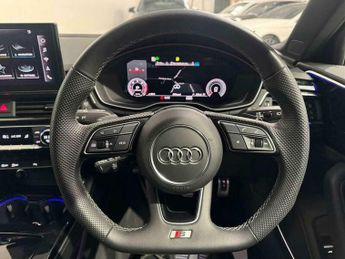 Audi A4 2.0 A4 Black Edition 40 TDI MHEV Quattro Semi-Auto 4WD 5dr