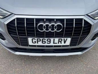 Audi Q3 1.5 TFSI CoD 35 Sport SUV 5dr Petrol S Tronic Euro 6 (s/s) (150 
