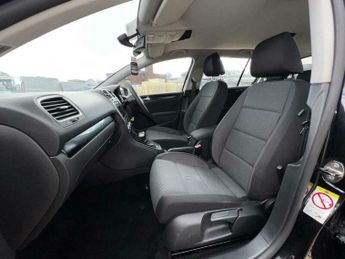 Volkswagen Golf 1.6 TDI SE DSG Euro 5 5dr