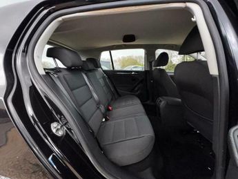 Volkswagen Golf 1.6 TDI SE DSG Euro 5 5dr