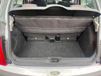Nissan Micra ACENTA