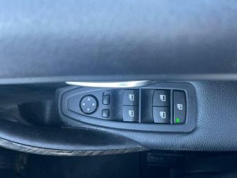 BMW 3 SERIES 2.0 320d Luxury Auto Euro 5 (s/s) 4dr