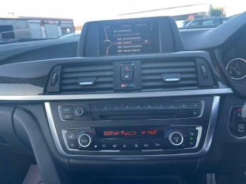 BMW 3 SERIES 2.0 320d Luxury Auto Euro 5 (s/s) 4dr