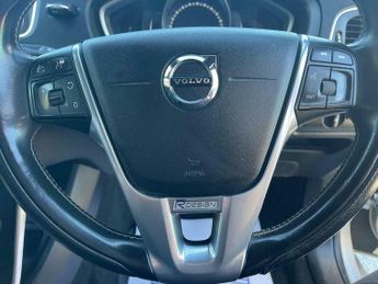 Volvo V40 1.5 T3 GPF R-Design Nav Plus Hatchback 5dr Petrol Auto Euro 6 (s