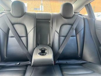 Tesla Model 3 Standard Range Plus Saloon 4dr Electric Auto RWD (241 bhp)