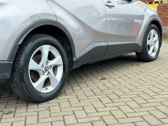 Toyota C-HR 1.8 VVT-h Icon CVT Euro 6 (s/s) 5dr