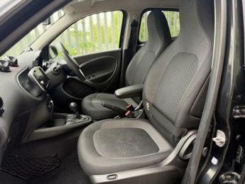 Smart ForFour 17.6kWh Premium Auto 5dr (22kW Charger)