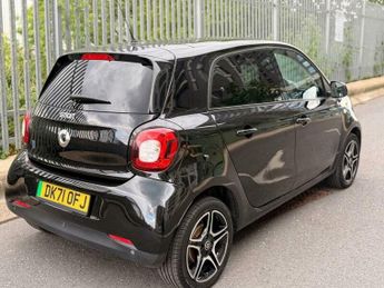 Smart ForFour 17.6kWh Premium Auto 5dr (22kW Charger)