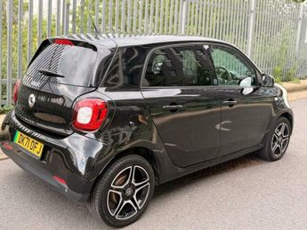 Smart ForFour 17.6kWh Premium Auto 5dr (22kW Charger)