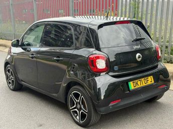 Smart ForFour 17.6kWh Premium Auto 5dr (22kW Charger)
