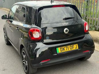 Smart ForFour 17.6kWh Premium Auto 5dr (22kW Charger)