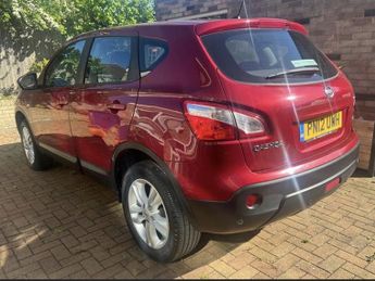 Nissan Qashqai 1.5 dCi Acenta SUV 5dr Diesel Manual 2WD Euro 5 (110 ps)